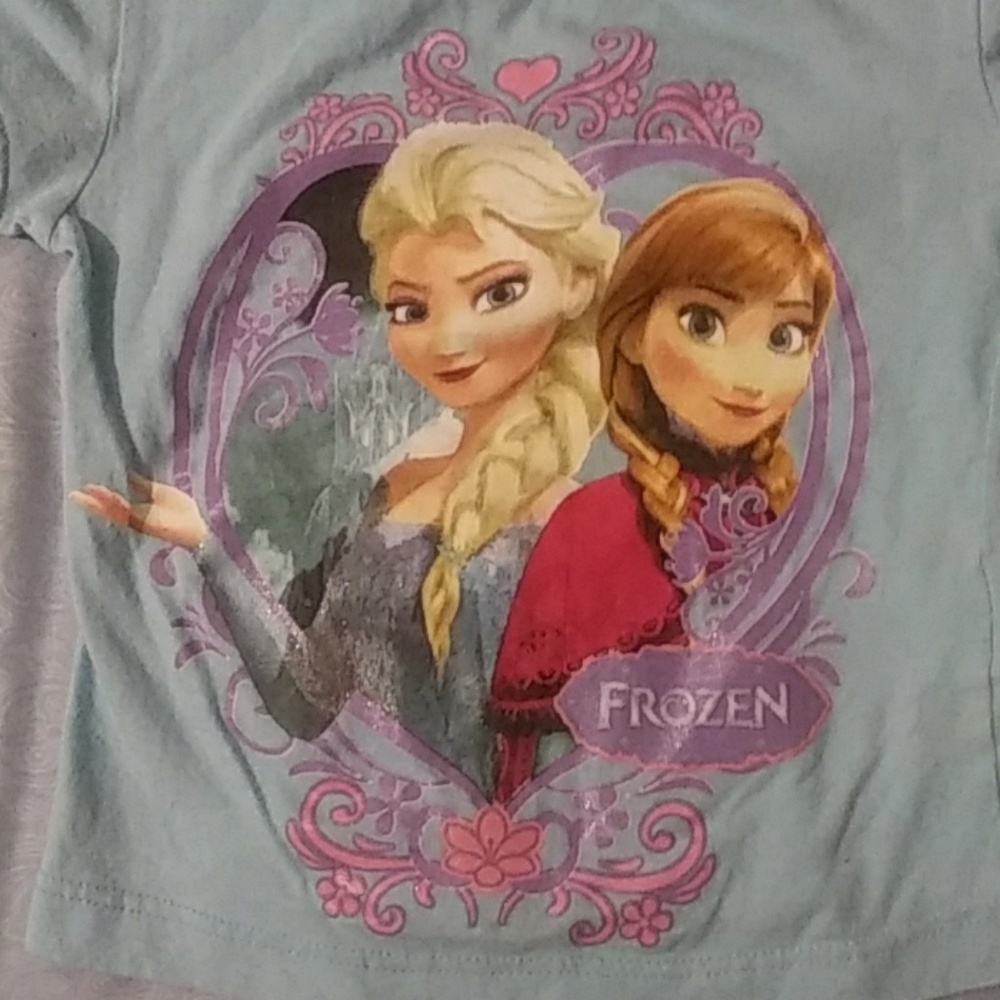 Frozen girls shirt - Picture 2 of 3